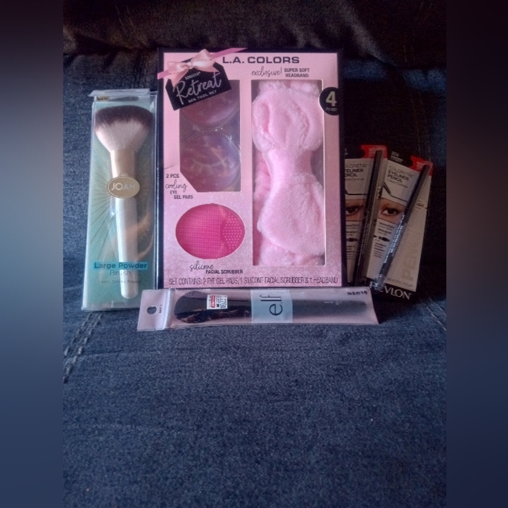 L.A. Colors Pink Headband and Gel Pads Set with Revlon Eyeliner